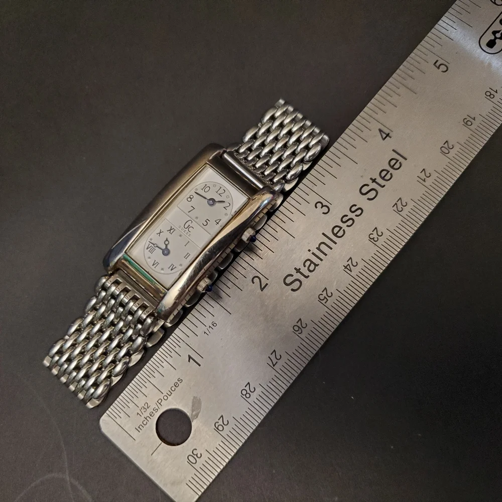 Guess Two Timer Wristwatch - Picture 14 of 14